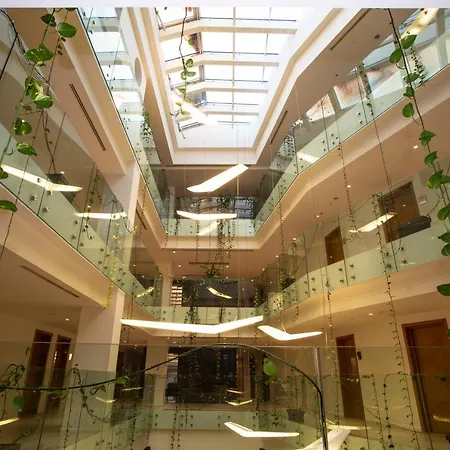 Hotel Western Premier Ark 4*