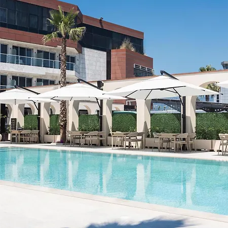 普里米尔阿尔克贝斯特韦斯特酒店 4* 地拉那