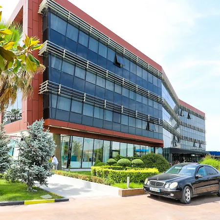 Western Premier Ark 4*