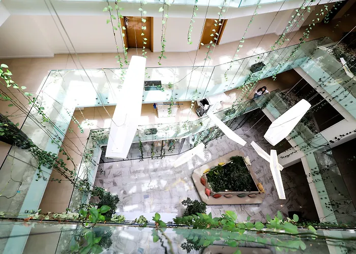 Western Premier Ark 4* Τίρανα