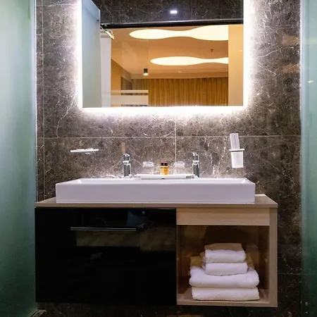 Hotel Western Premier Ark Tirana