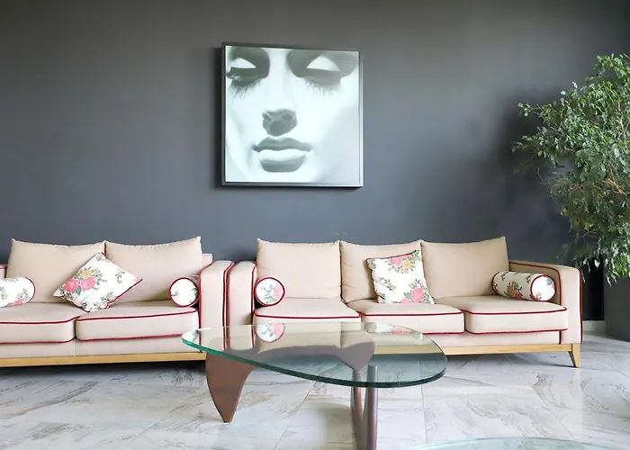 Western Premier Ark 4* Tirana