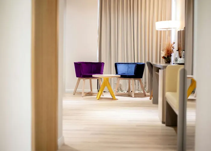 Western Premier Ark 4* Tirana