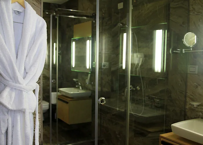 Western Premier Ark Hotell Tirana