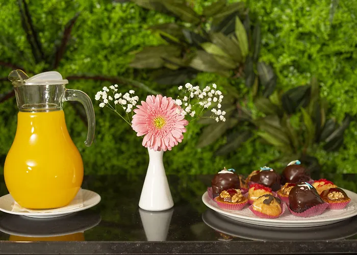 Western Premier Ark Hotel 4*