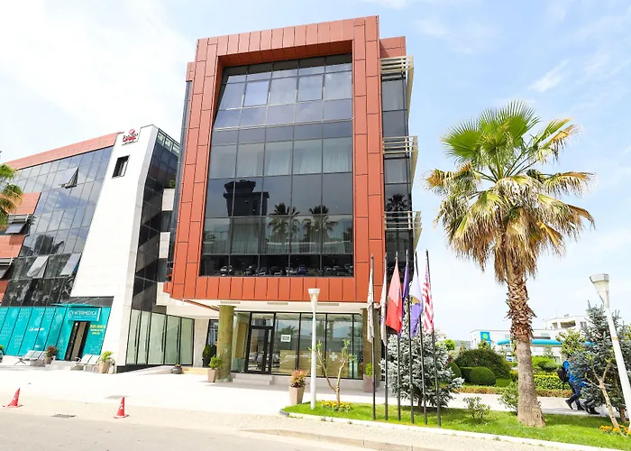 Western Premier Ark 4*